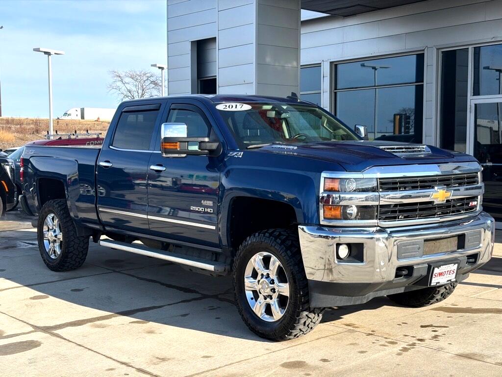 Chevrolet Silverado 2500HD LTZ Crew Cab 4WD 2017