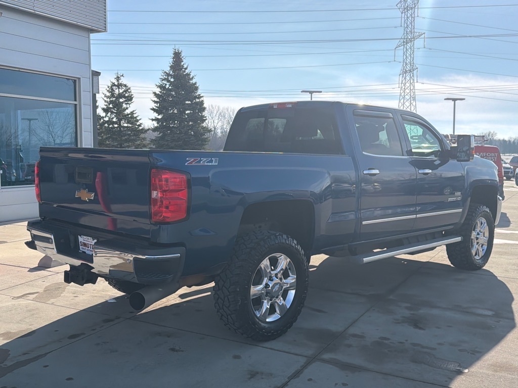 Chevrolet Silverado 2500HD LTZ Crew Cab 4WD 2017
