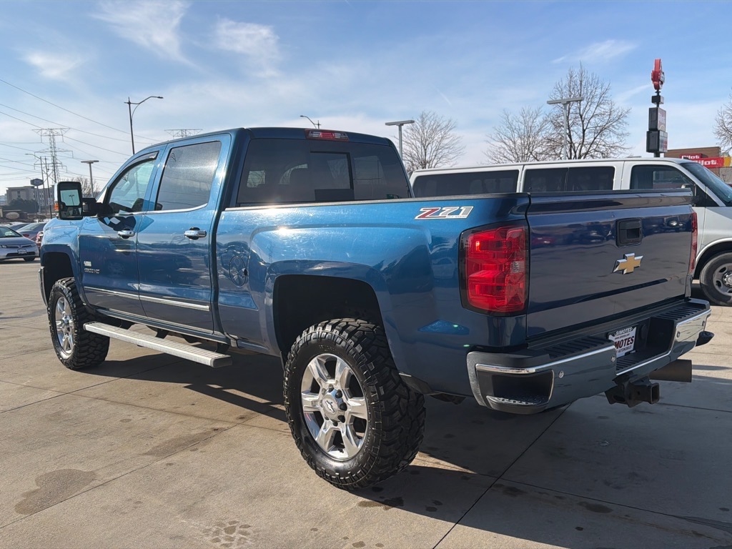 Chevrolet Silverado 2500HD LTZ Crew Cab 4WD 2017