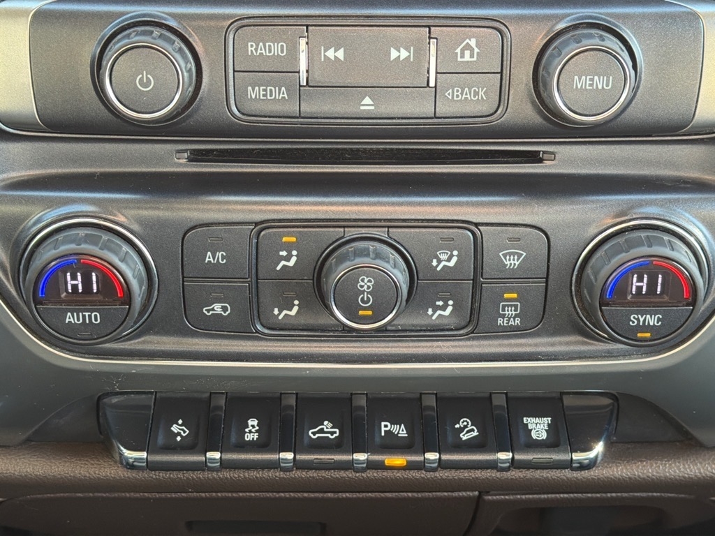 Chevrolet Silverado 2500HD LTZ Crew Cab 4WD 2017