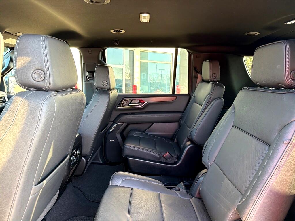 GMC Yukon XL Denali 4WD 2025