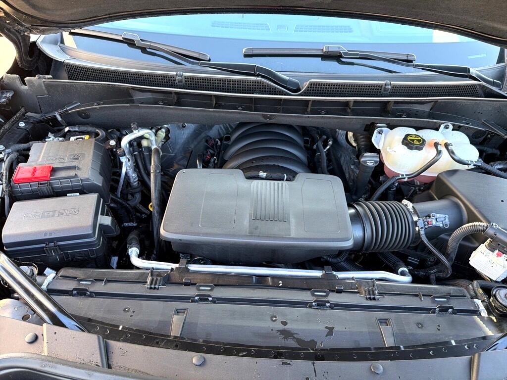 GMC Yukon XL Denali 4WD 2025