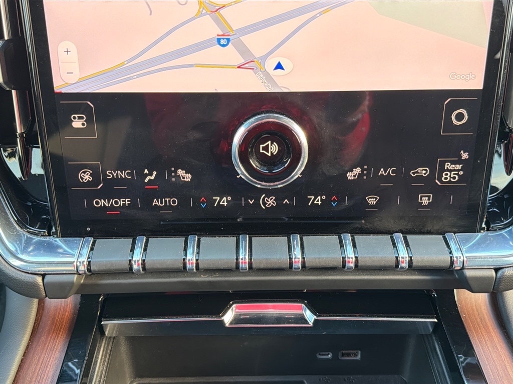 GMC Yukon XL Denali 4WD 2025