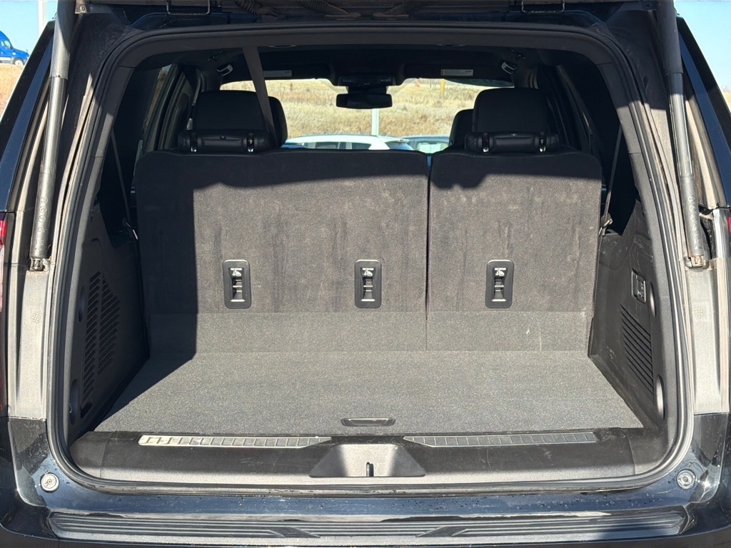 GMC Yukon XL Denali 4WD 2025