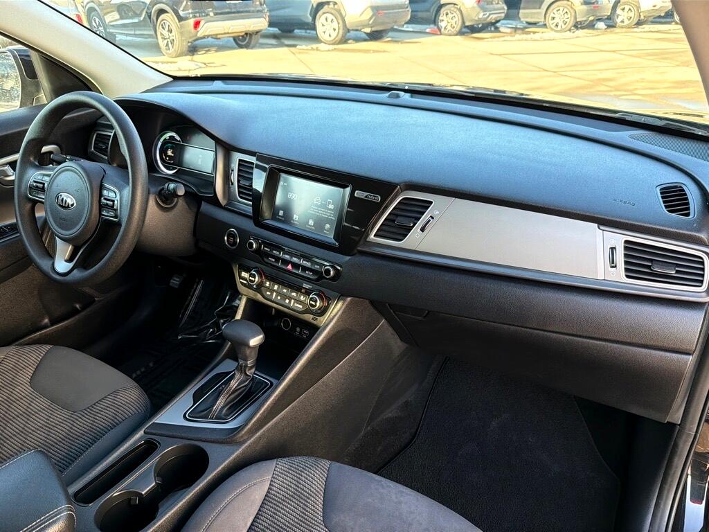 Kia Niro LX 2019