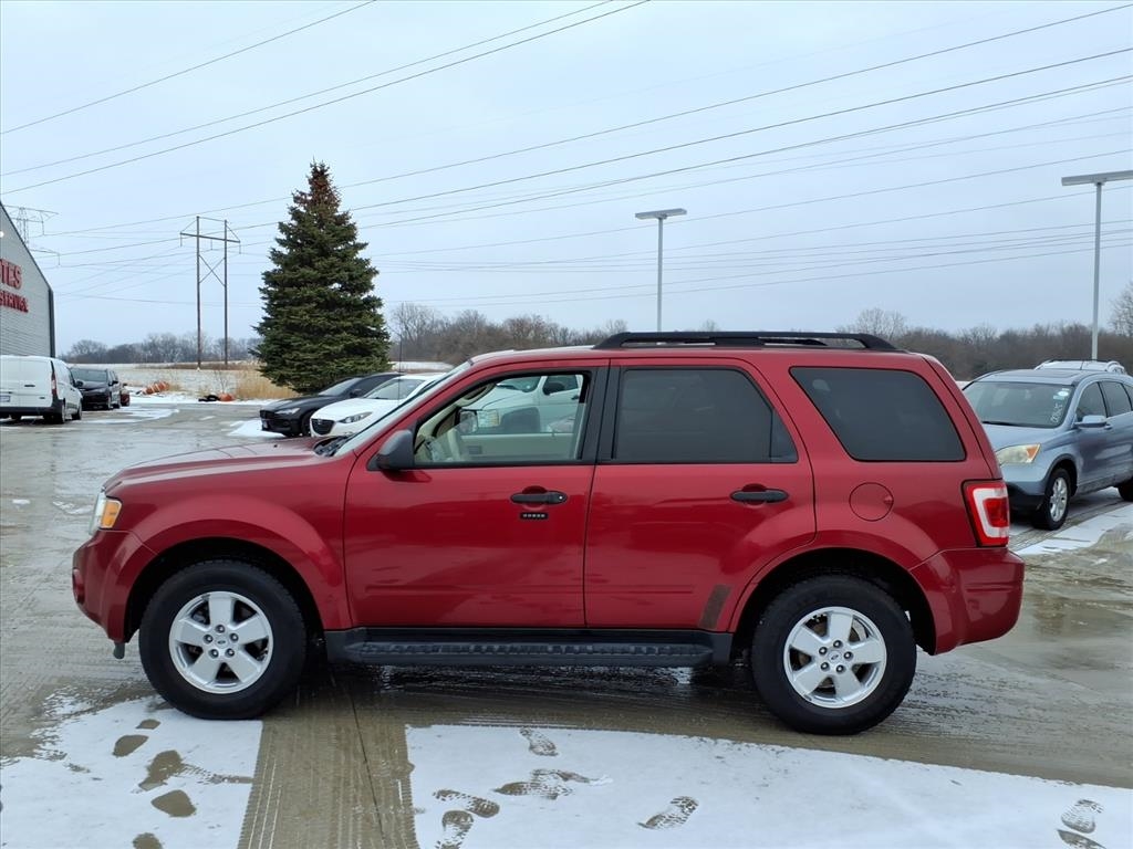Ford Escape XLT FWD 2012