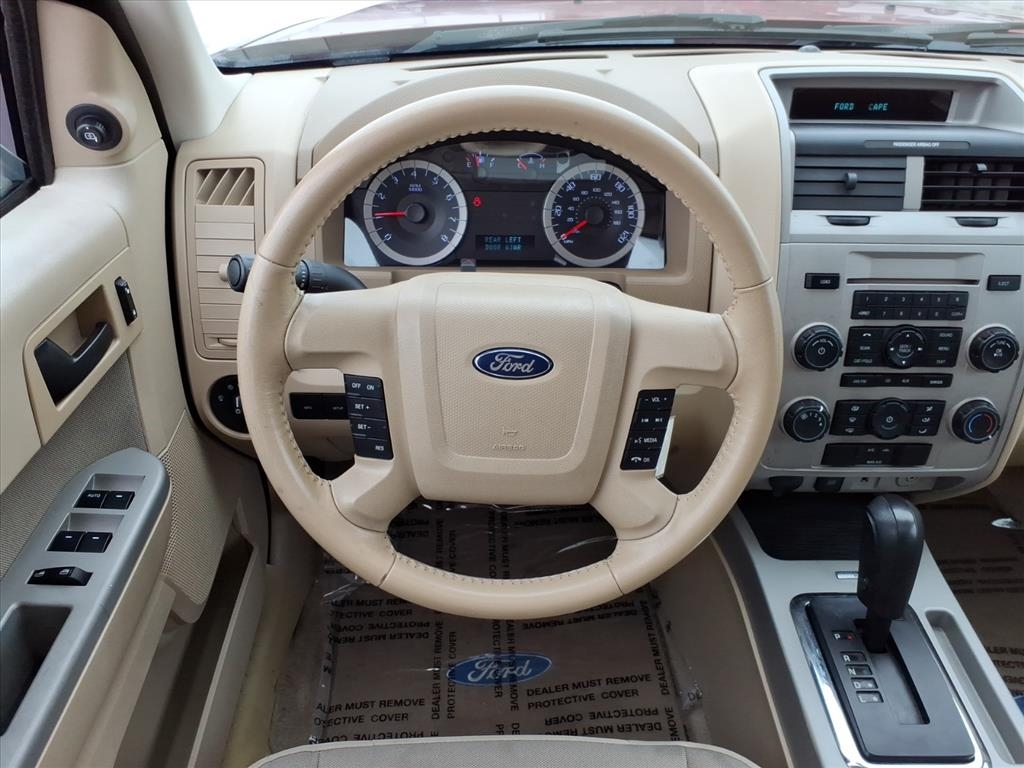 Ford Escape XLT FWD 2012