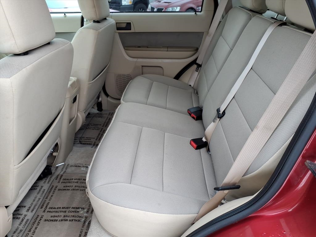 Ford Escape XLT FWD 2012