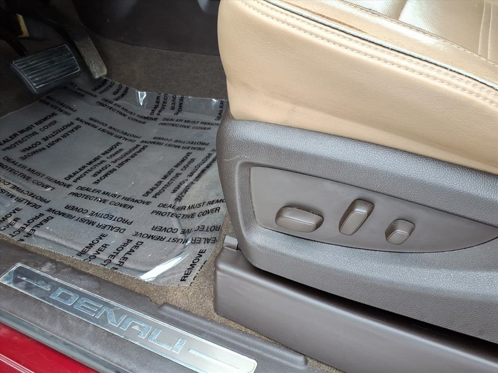 GMC Sierra 2500HD Denali Crew Cab 4WD 2018