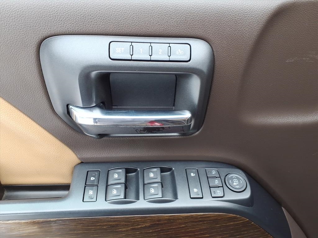 GMC Sierra 2500HD Denali Crew Cab 4WD 2018