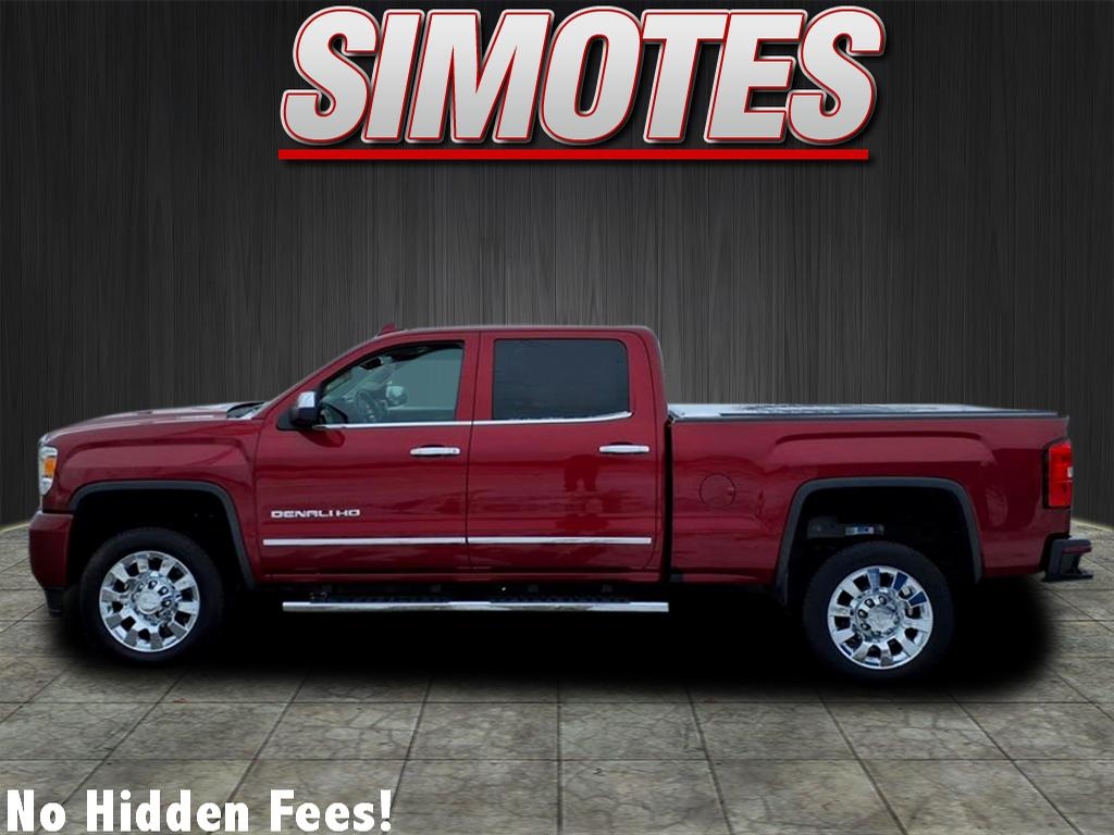 GMC Sierra 2500HD Denali Crew Cab 4WD 2018