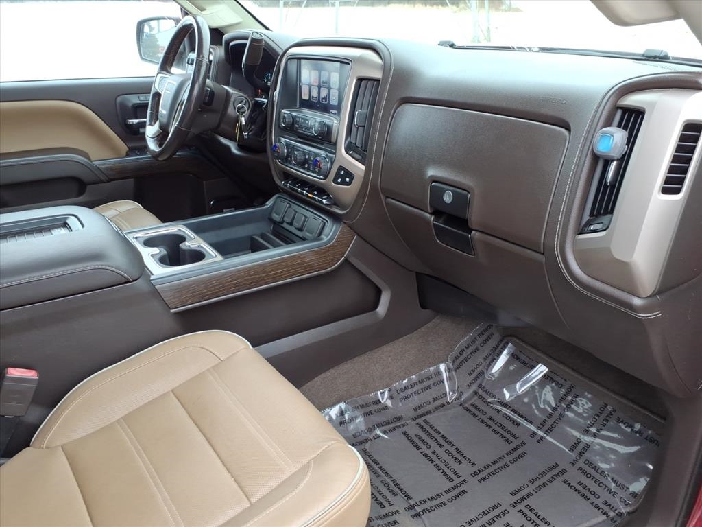 GMC Sierra 2500HD Denali Crew Cab 4WD 2018