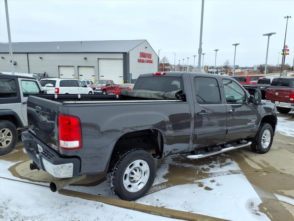 GMC Sierra 2500HD SLE Crew Cab 4WD 2010