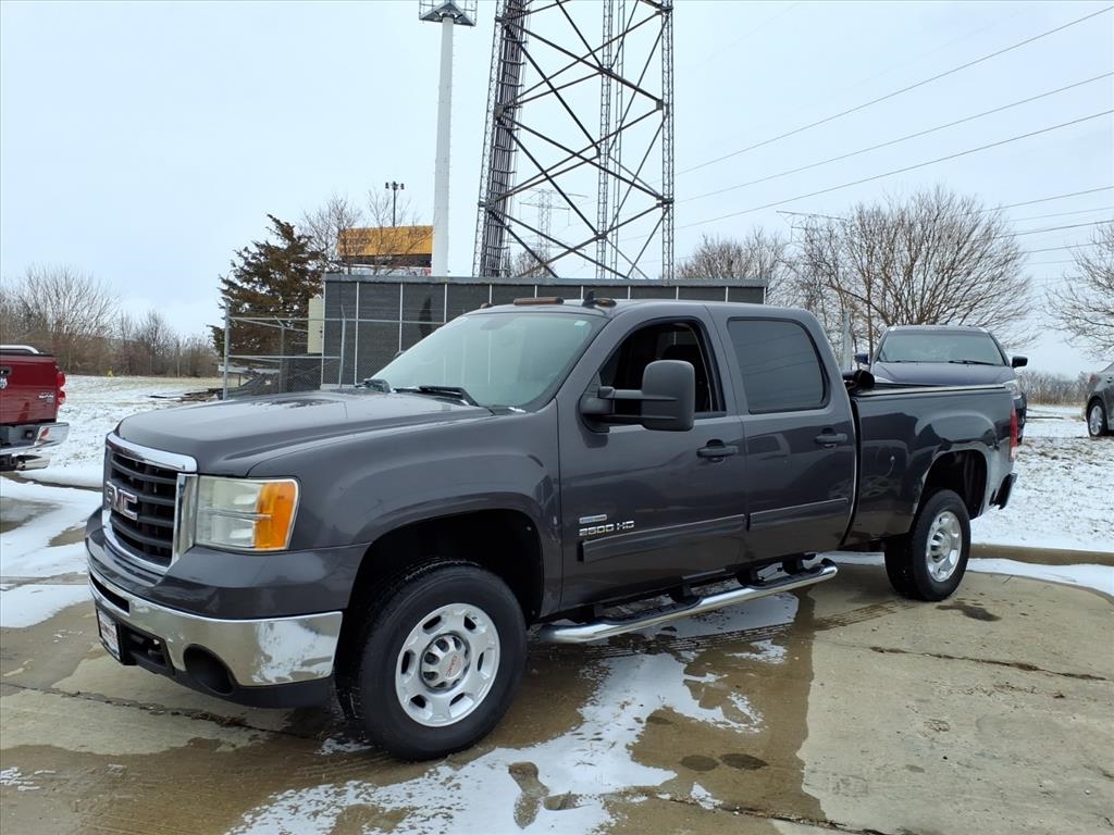GMC Sierra 2500HD SLE Crew Cab 4WD 2010
