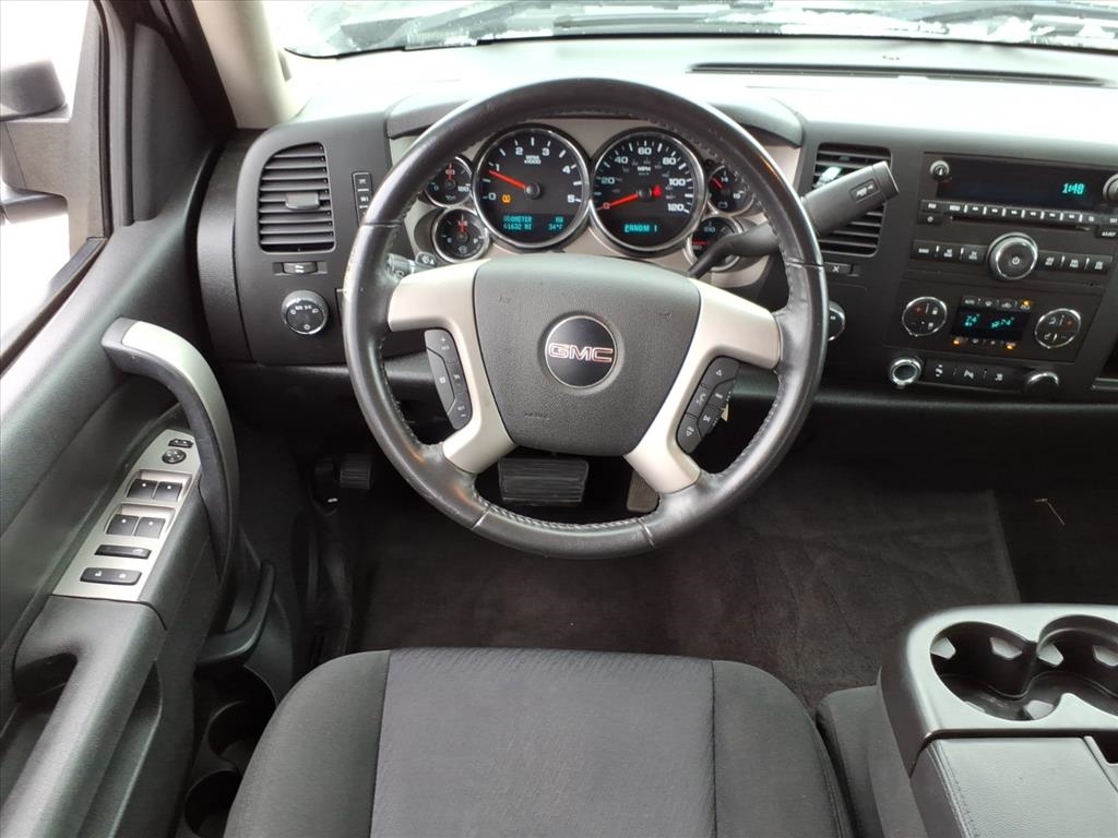 GMC Sierra 2500HD SLE Crew Cab 4WD 2010