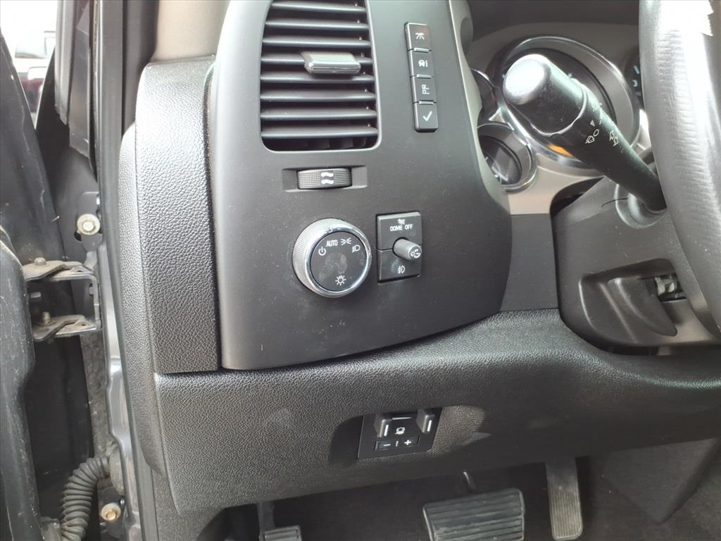 GMC Sierra 2500HD SLE Crew Cab 4WD 2010