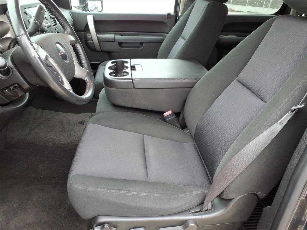 GMC Sierra 2500HD SLE Crew Cab 4WD 2010