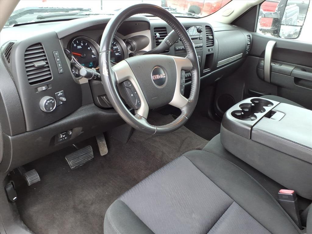 GMC Sierra 2500HD SLE Crew Cab 4WD 2010