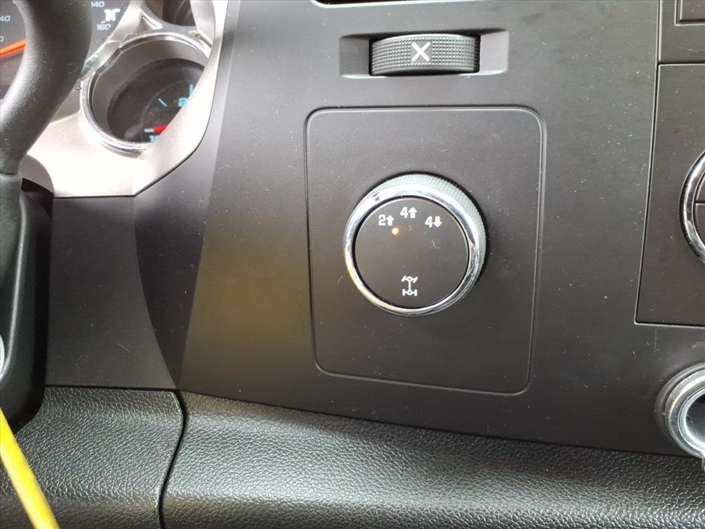 GMC Sierra 2500HD SLE Crew Cab 4WD 2010