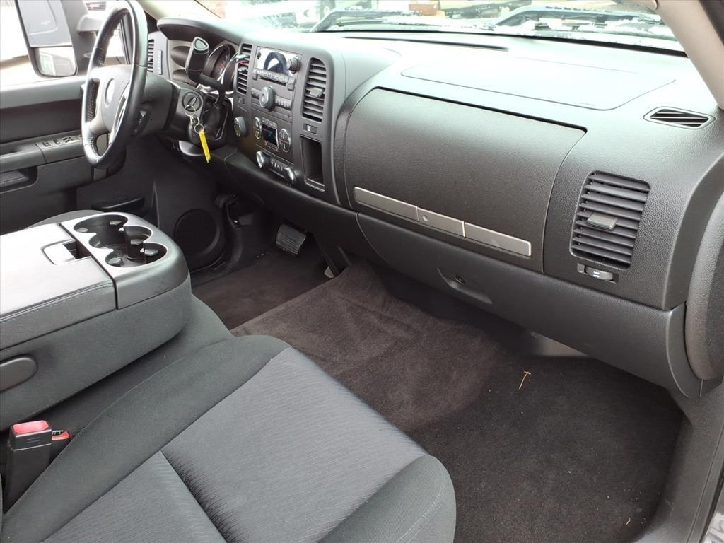 GMC Sierra 2500HD SLE Crew Cab 4WD 2010
