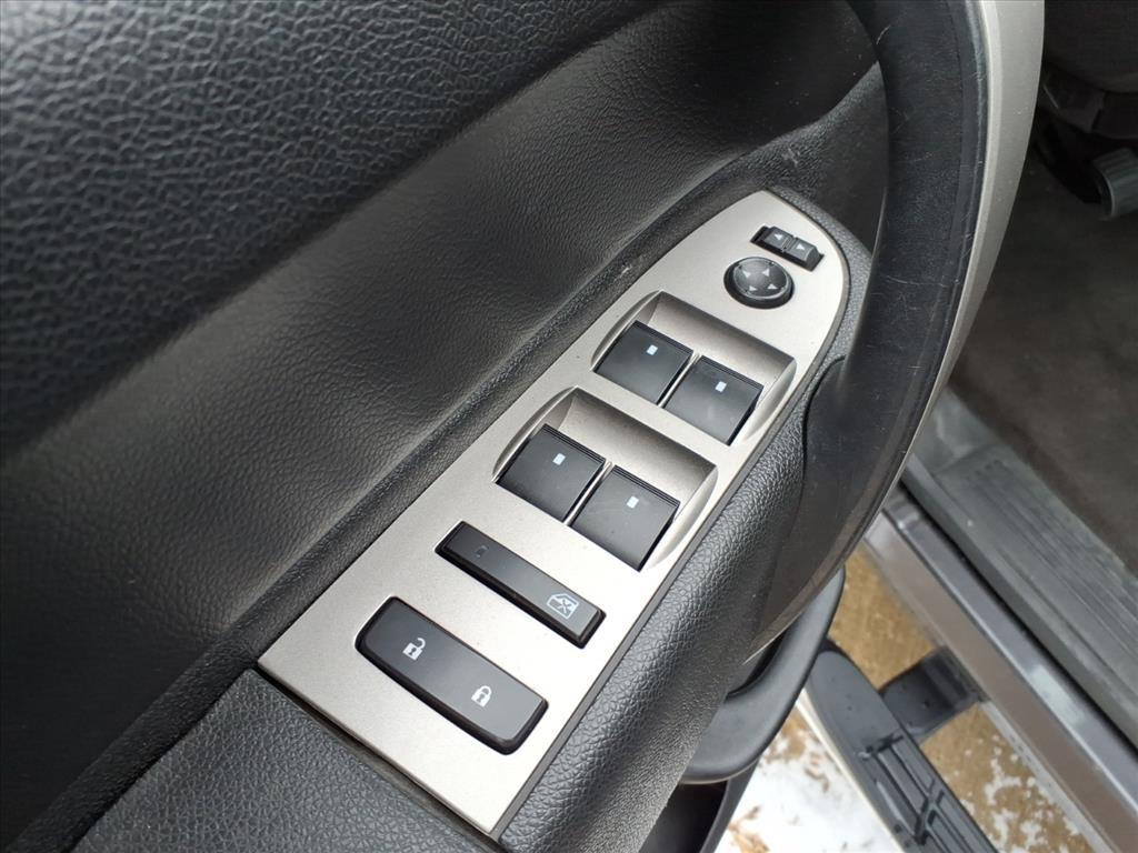 GMC Sierra 2500HD SLE Crew Cab 4WD 2010