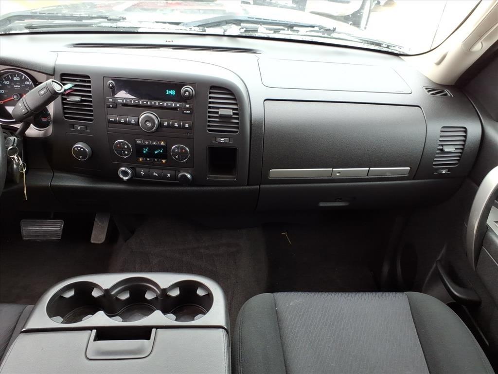 GMC Sierra 2500HD SLE Crew Cab 4WD 2010