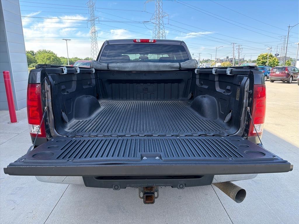 GMC Sierra 2500HD SLE Crew Cab 4WD 2010