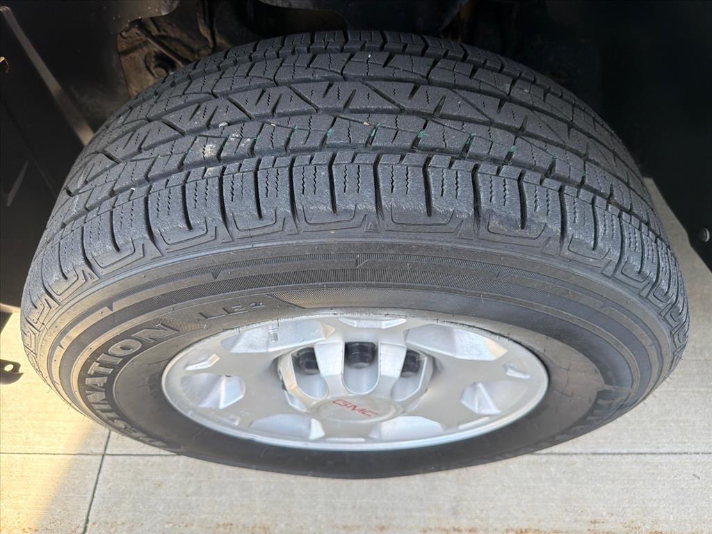 GMC Sierra 2500HD SLE Crew Cab 4WD 2010