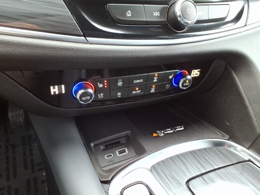 Buick Enclave Premium AWD 2024