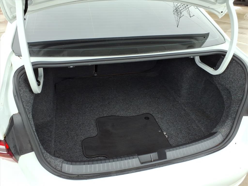 Volkswagen Jetta 1.4T SE 8A 2021