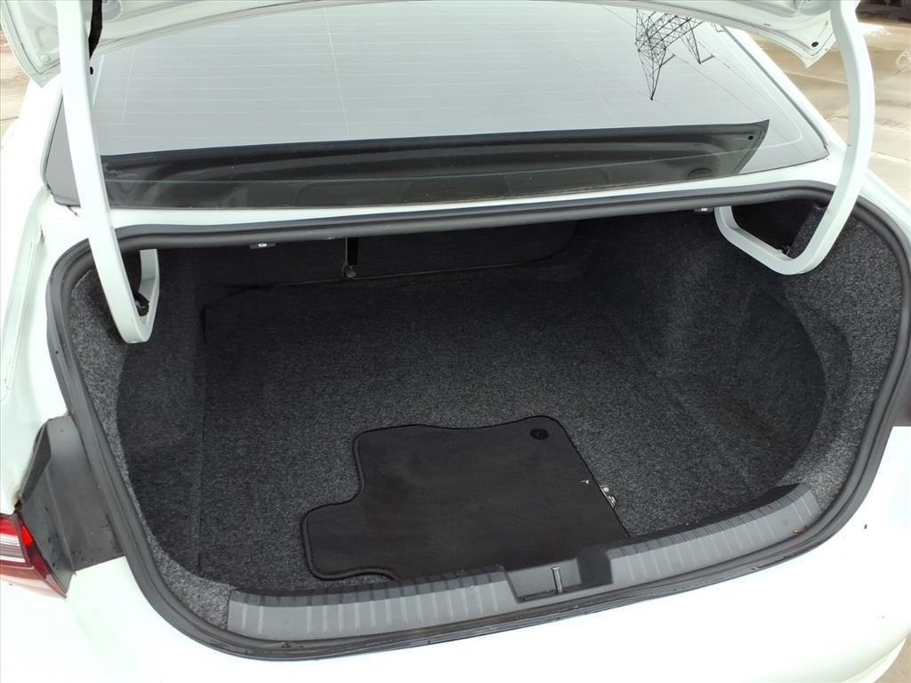 Volkswagen Jetta 1.4T SE 8A 2021