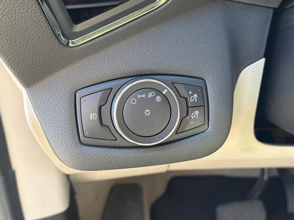 Ford Escape Titanium 4WD 2015