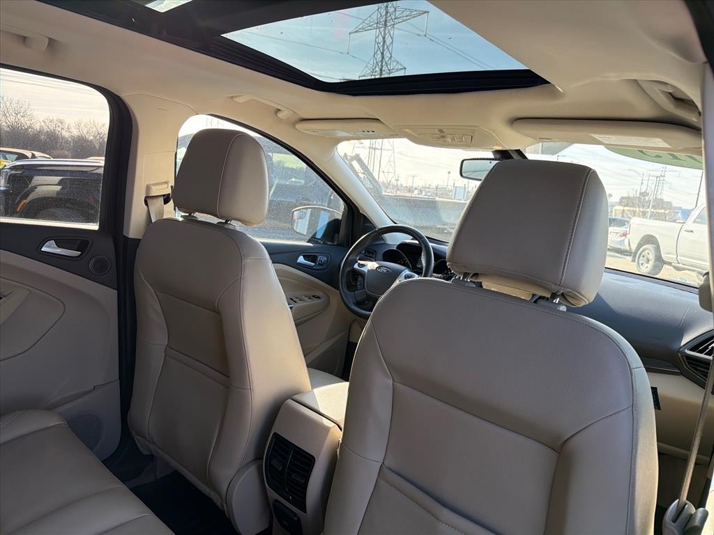 Ford Escape Titanium 4WD 2015