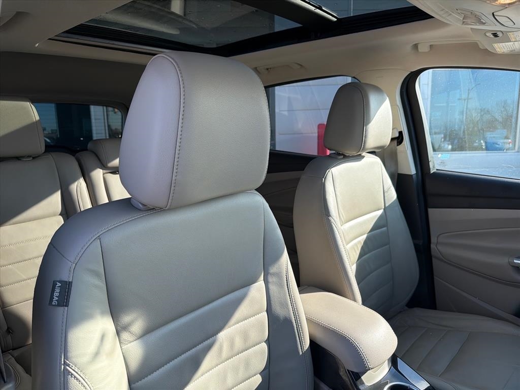 Ford Escape Titanium 4WD 2015