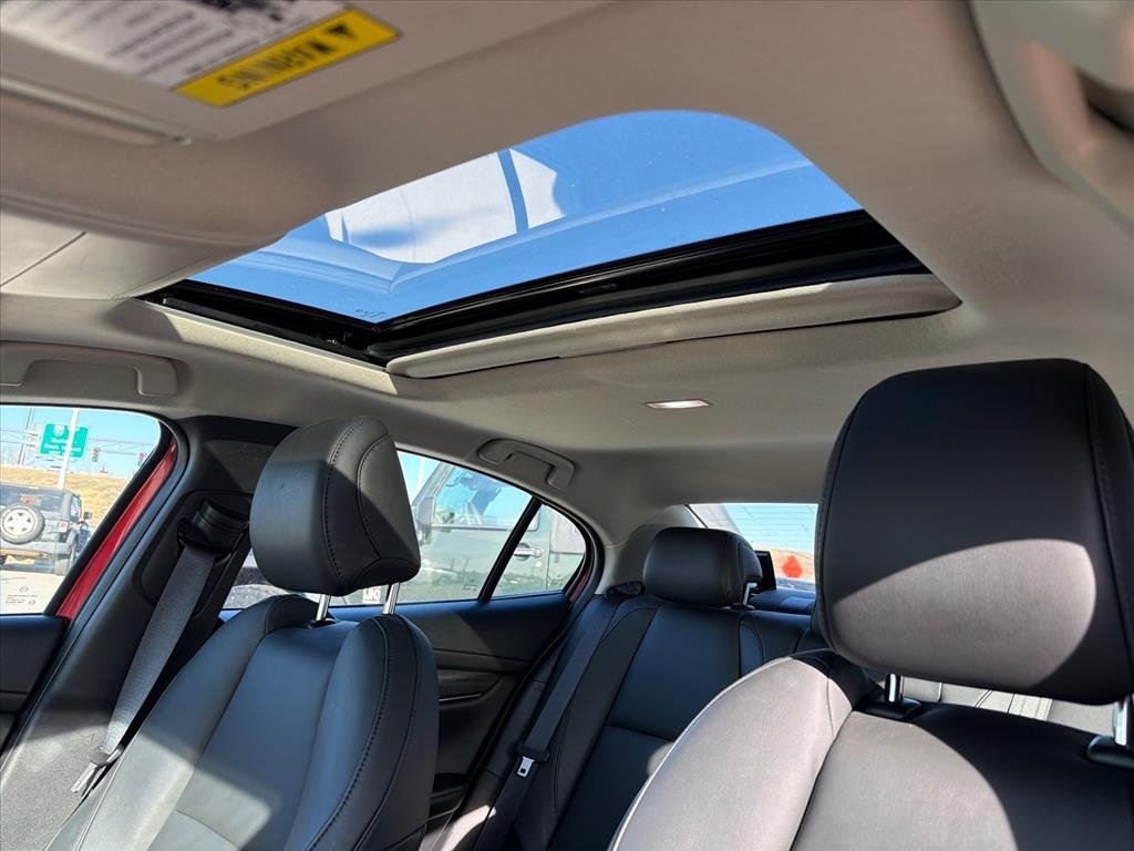 Mazda MAZDA3 2.5 S Preferred 2025