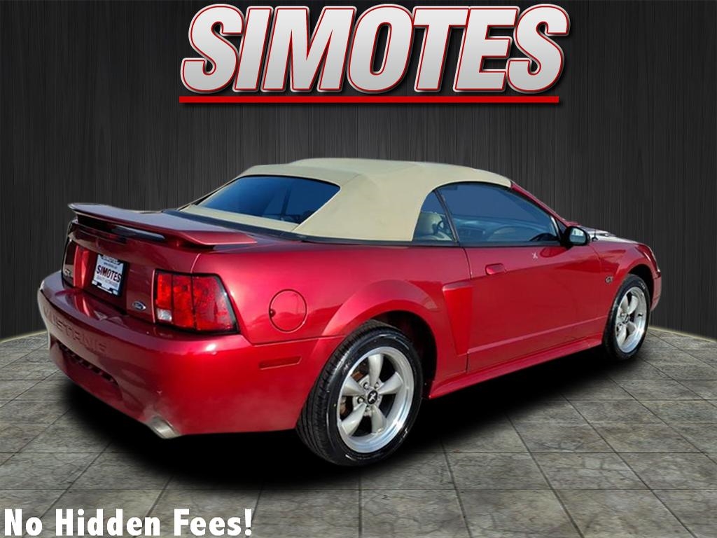 Ford Mustang GT Deluxe Convertible 2002