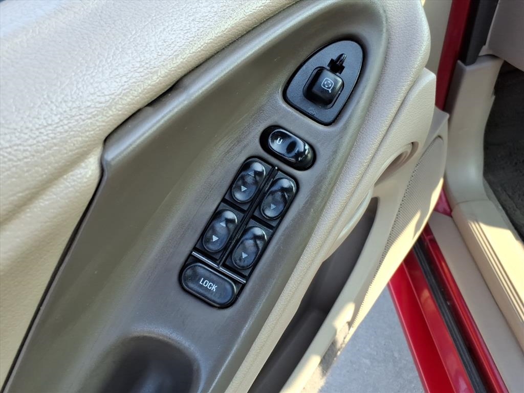 Ford Mustang GT Deluxe Convertible 2002