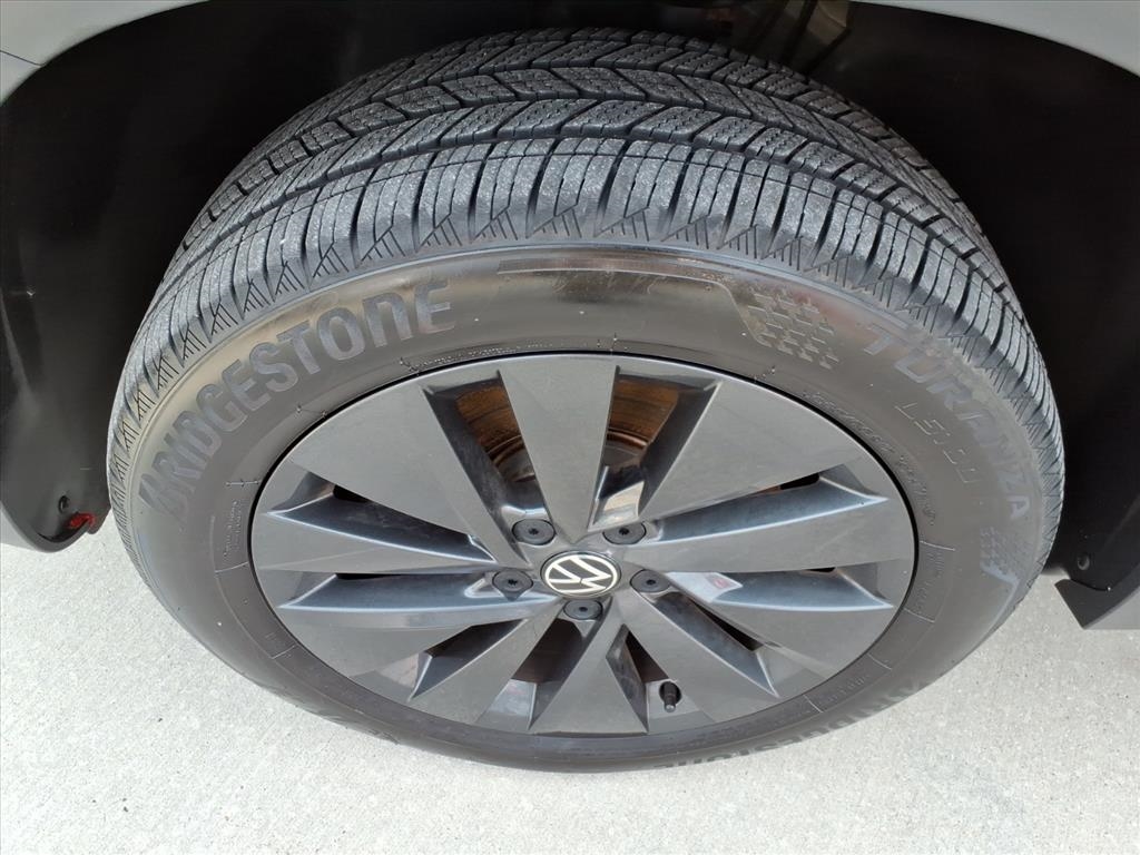 Volkswagen Taos S 2022