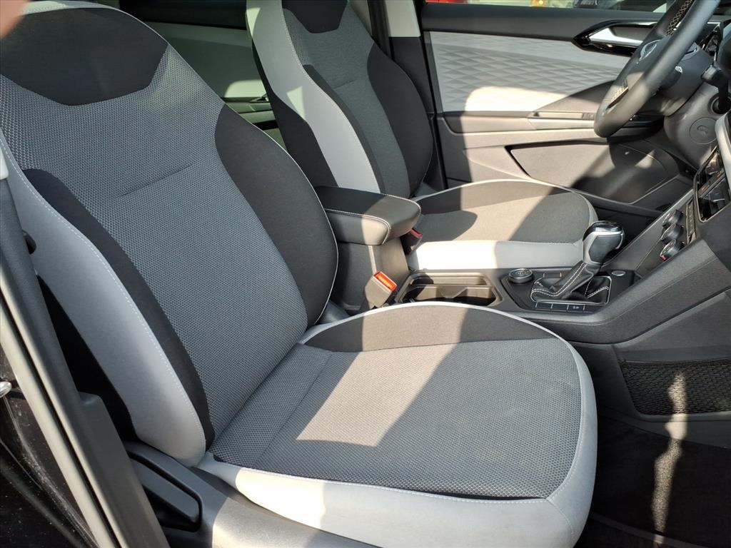 Volkswagen Taos S 2022