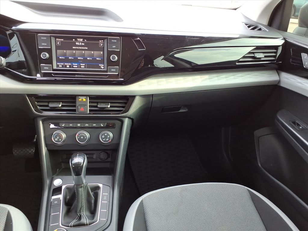 Volkswagen Taos S 2022