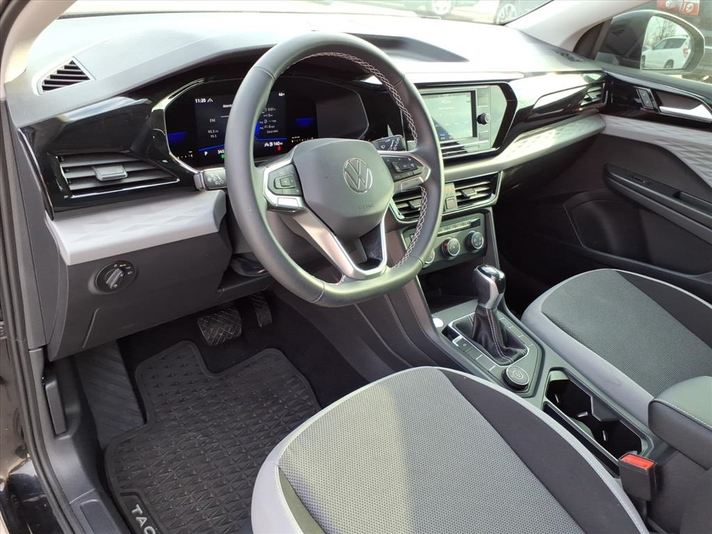 Volkswagen Taos S 2022