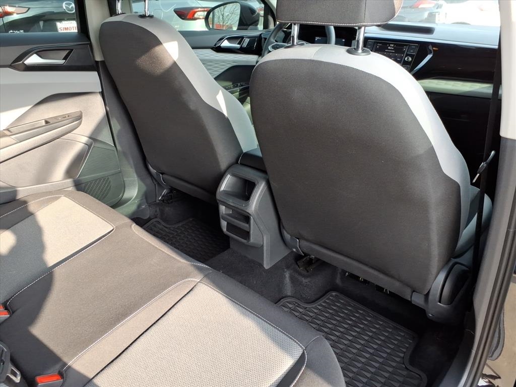 Volkswagen Taos S 2022