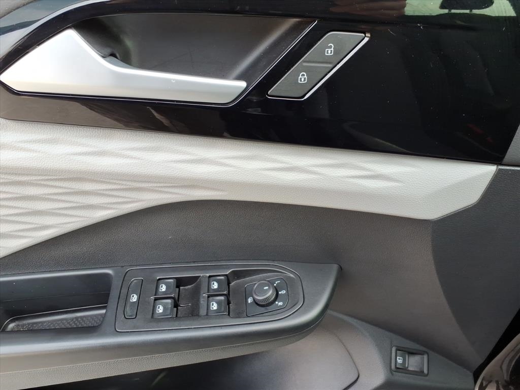 Volkswagen Taos S 2022