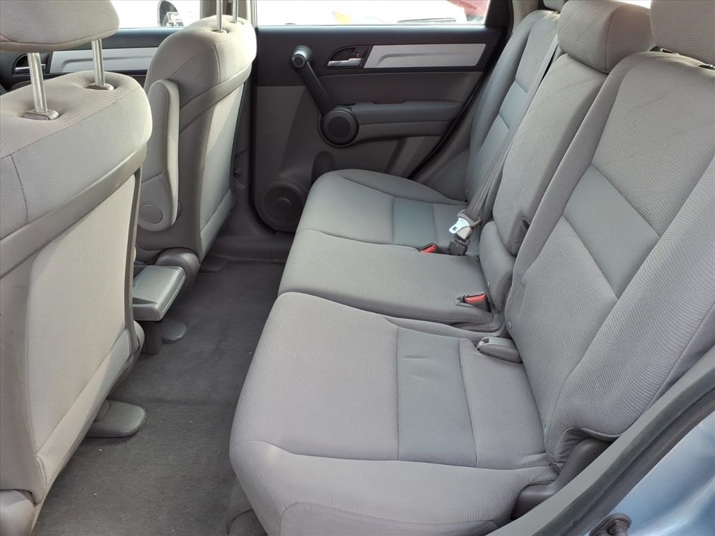 Honda CR-V LX 2WD 5-Speed AT 2011