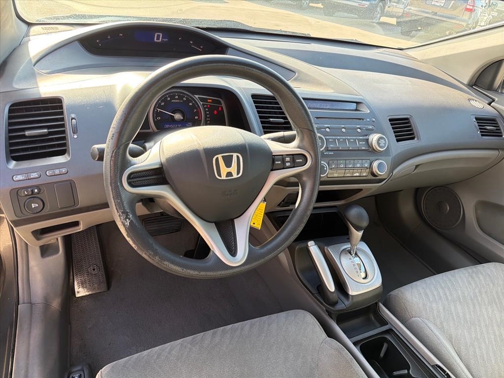 Honda Civic LX Coupe 5-Speed AT 2011