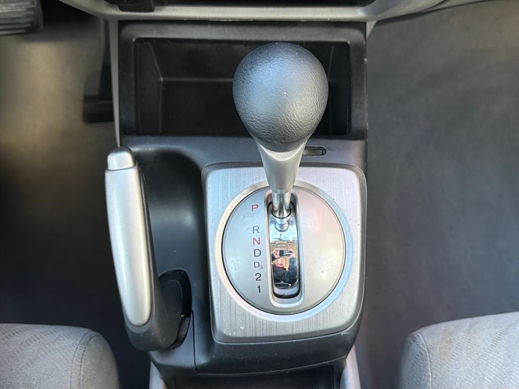 Honda Civic LX Coupe 5-Speed AT 2011