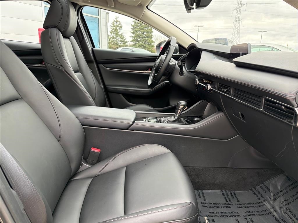 Mazda MAZDA3 2.5 S Preferred 2025