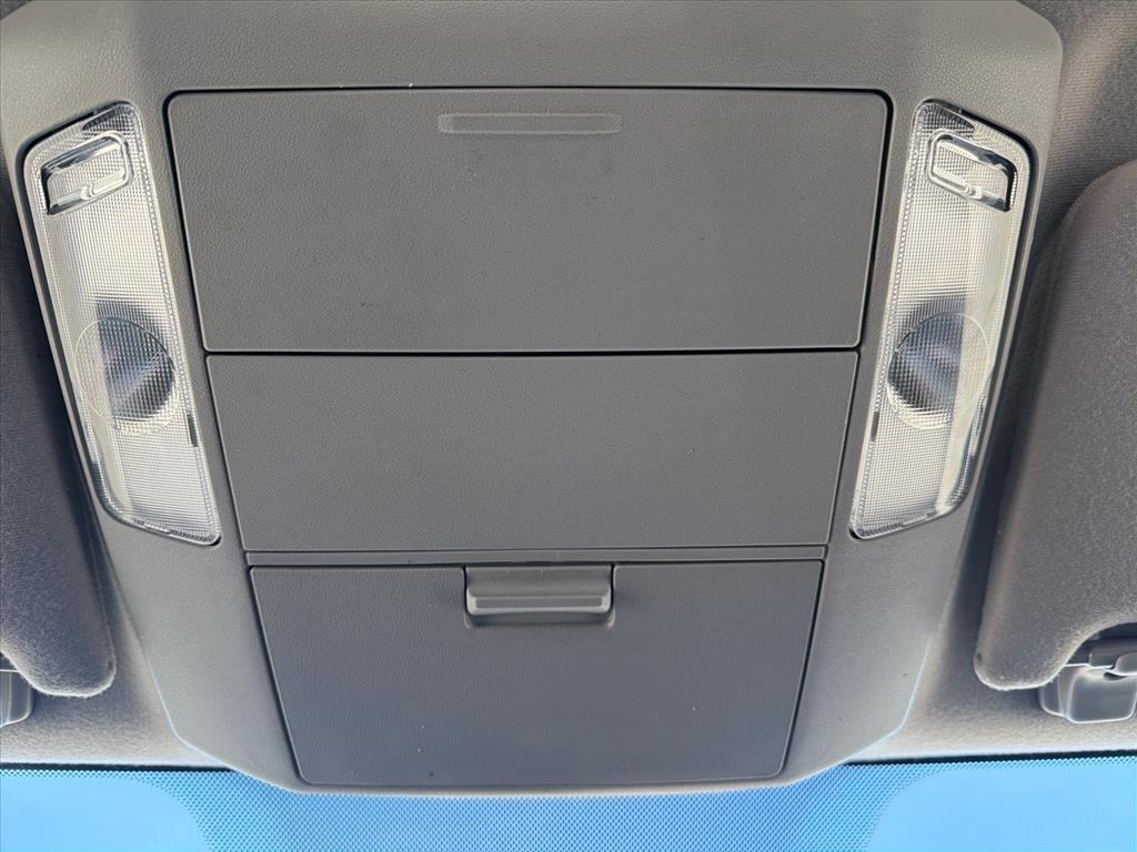 Toyota Tundra Tundra-Grade Double Cab 4.6L 4WD 2012