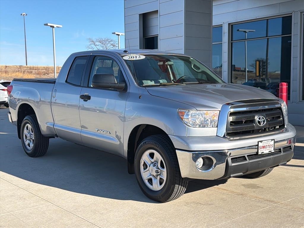 Toyota Tundra Tundra-Grade Double Cab 4.6L 4WD 2012