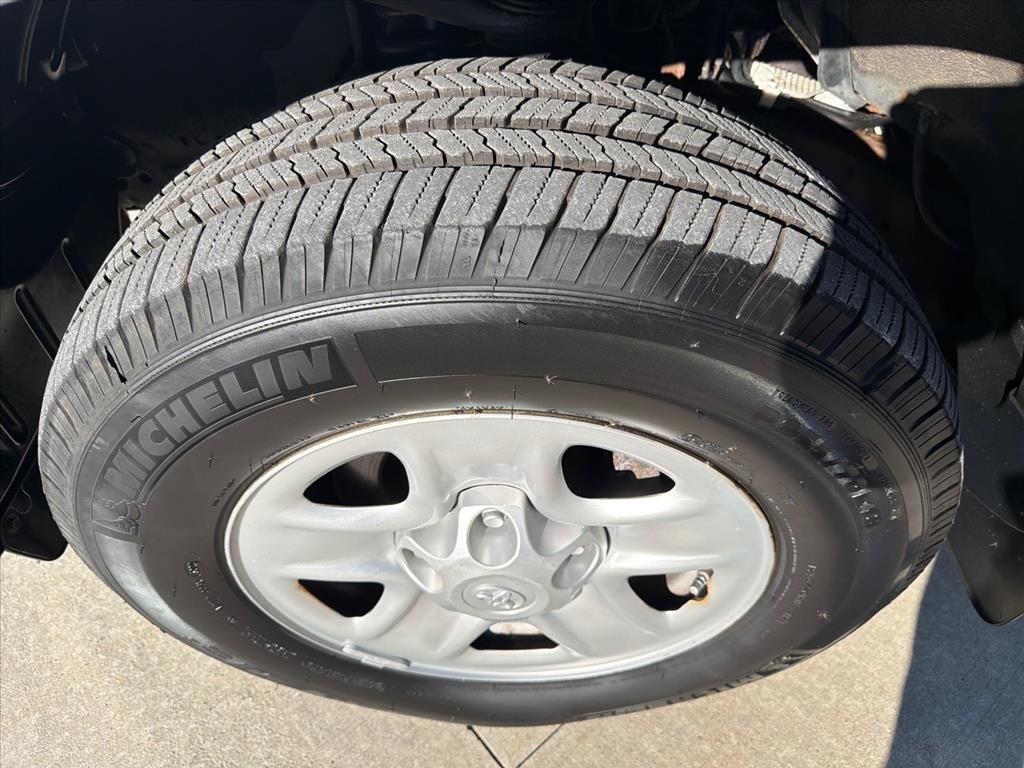 Toyota Tundra Tundra-Grade Double Cab 4.6L 4WD 2012